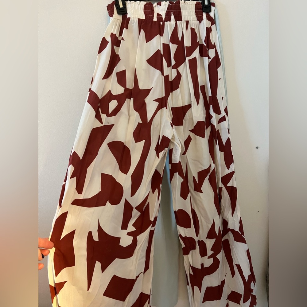 Wide leg geometric pattern vacation pants